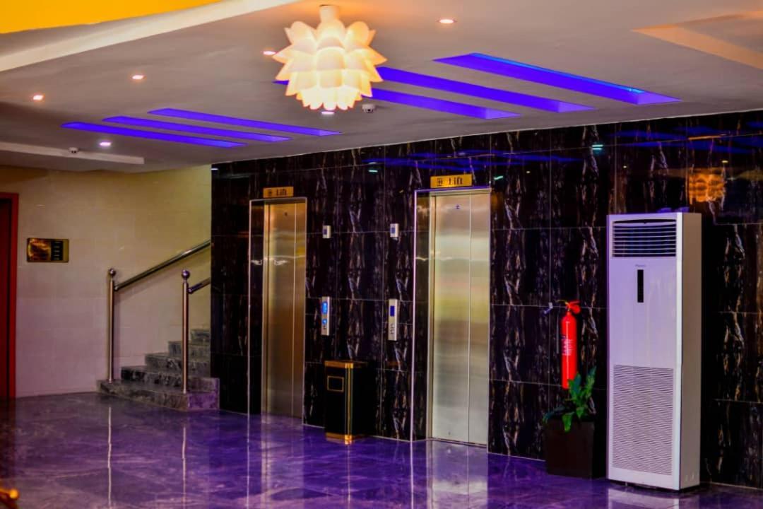 Wetland Hotel Ughelli Dış mekan fotoğraf