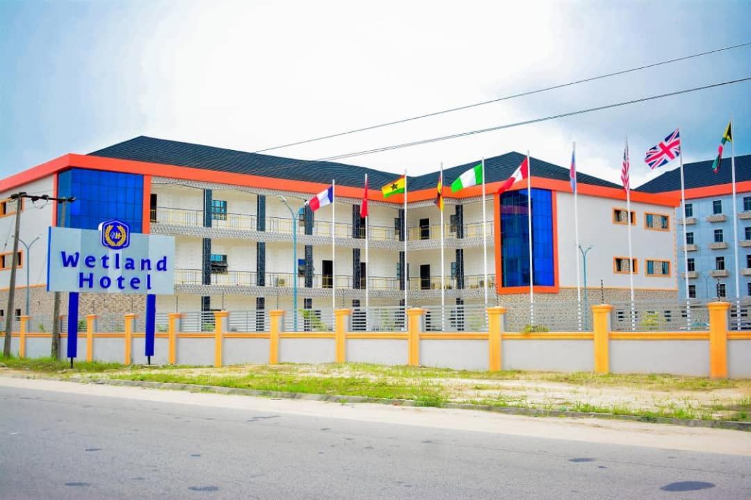 Wetland Hotel Ughelli Dış mekan fotoğraf