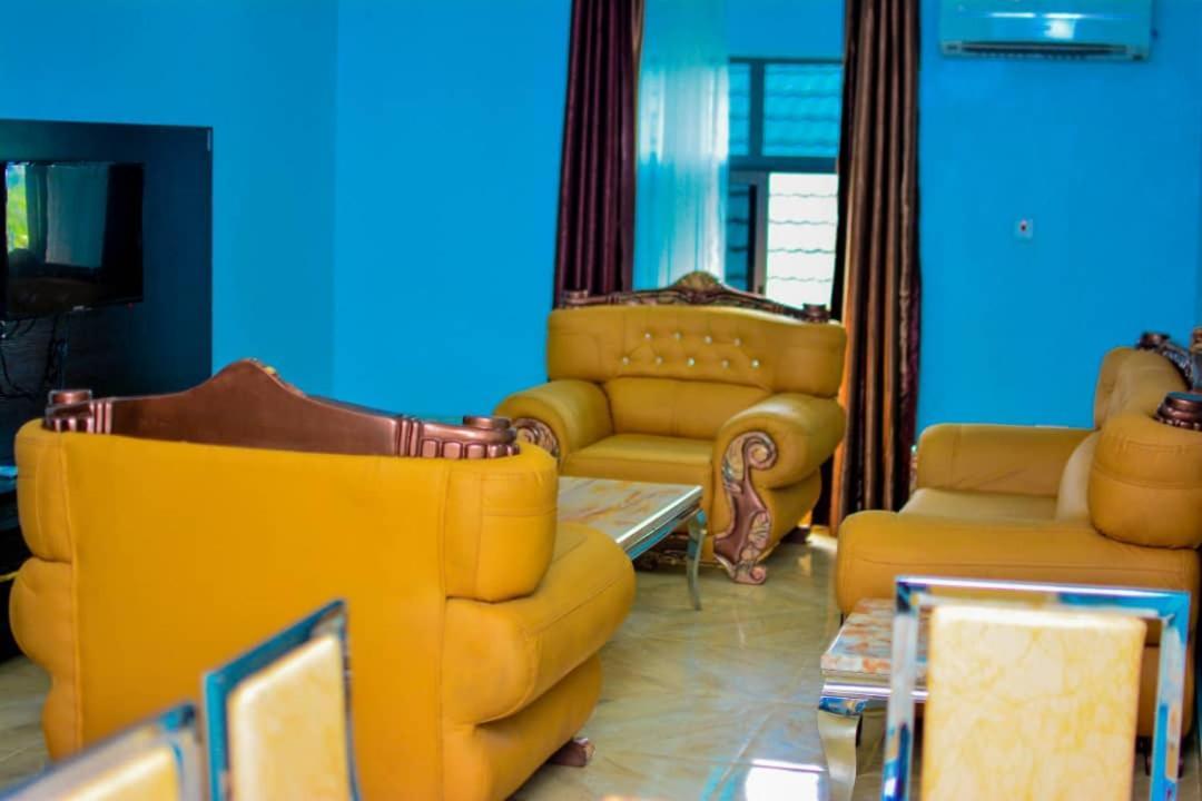 Wetland Hotel Ughelli Dış mekan fotoğraf